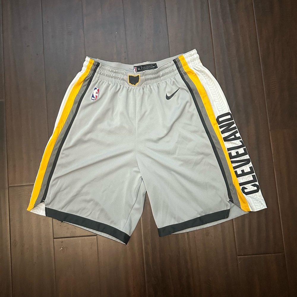 Nike Cleveland Cavaliers City Edition Gray Basketball Shorts